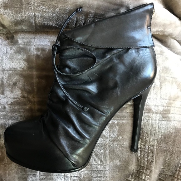 Pour La Victoire Genuine Leather Black Boots - Picture 8 of 10